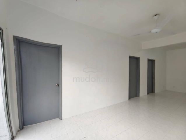 Putra Indah Apartment 1