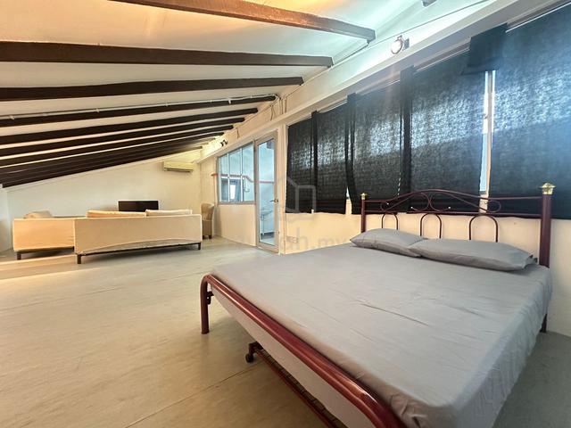 Big Room w/ own toilet Jalan Ipoh, KL (AC, bed, sofa) 1