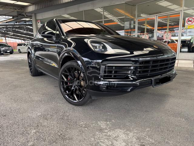 2022 Porsche Cayenne 3.0 Coupe - 1