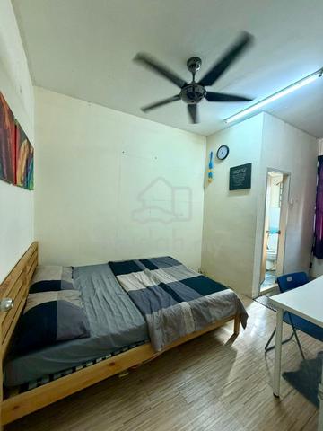 Bilik Master Bedroom Lelaki  1