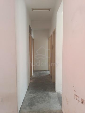 Desa Mutiara 4
