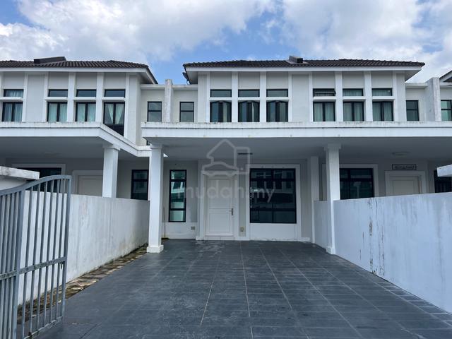 Eco Tropics / Pasir Gudang / 2 Storey 1