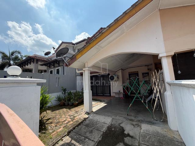 Murah - Double Storey Terrace Bandar Putra Permai for Sale 1