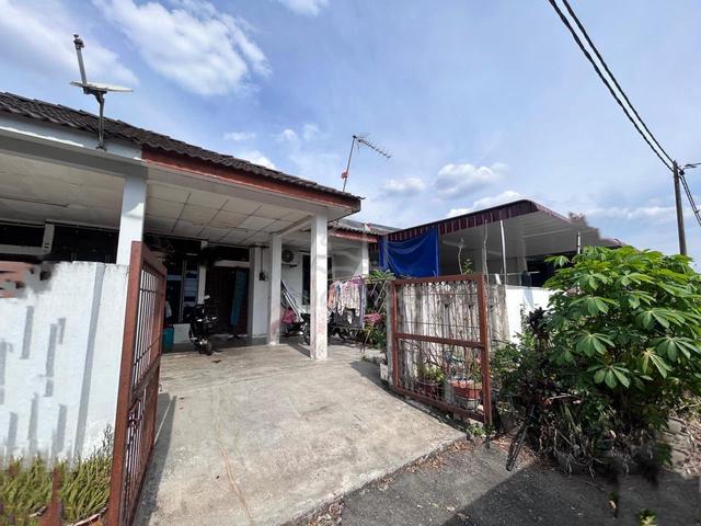 Renovated TAMAN SERULING EMAS, SUNGAI BAKAP 🔥 1