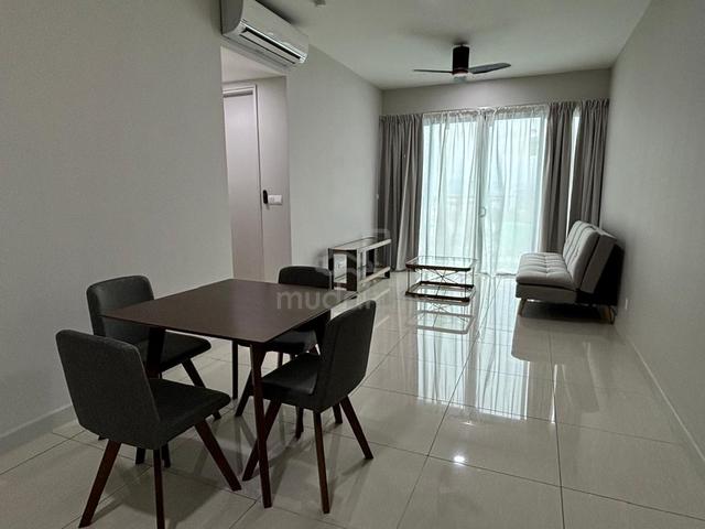 LINQ SKY RESIDENCES (Datum Jelatek) 1