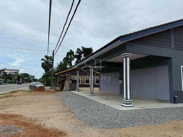 Kelantan Tanah Merah Chekok Shop Lot For Rent 1