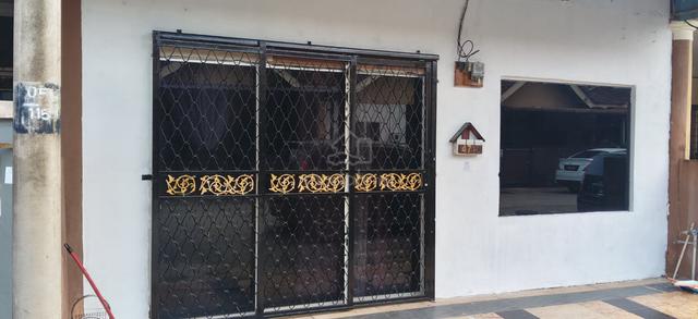Rumah sewa kemaman 1