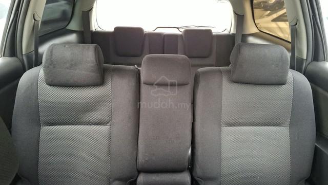 Toyota Wish 2.0 2003 Loan Kedai - 3