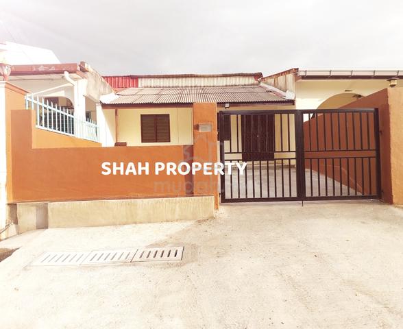 Newly Renovated 6r 2b Terrace House @ Section 8 Petaling Jaya 1