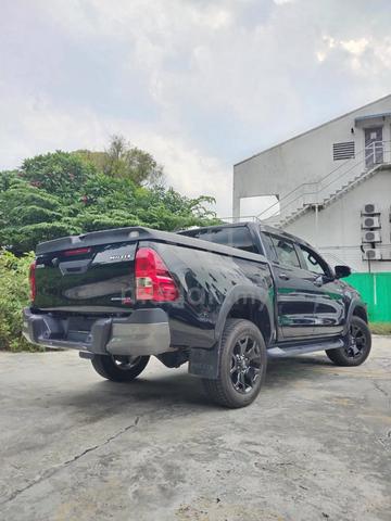 2020 Toyota HILUX 2.8 BLACK EDITION (A) 89K MILEAG - 2