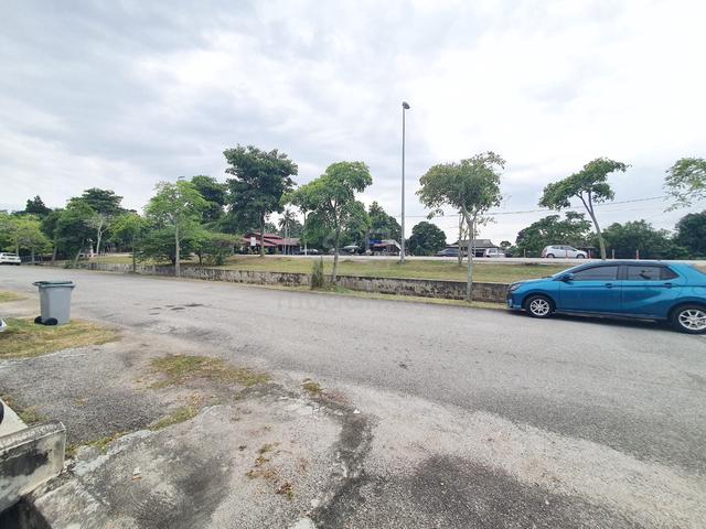 (Open Facing-View Jalan Besar) 1sty Taman Lipat Kajang Perdana, Jasin 1