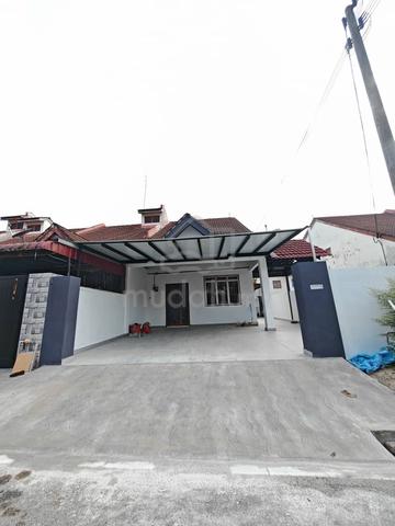 Double storey Endlot indahpura Jalan Melati kulai Johor Bandar putra 1
