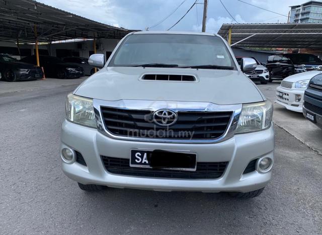 2013 Toyota HILUX 3.0 G VNT (A) - 1