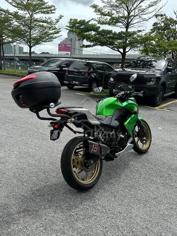2017 Kawasaki Z250 2 Slinder Akraprovic Exhaust - photo 3 of 3