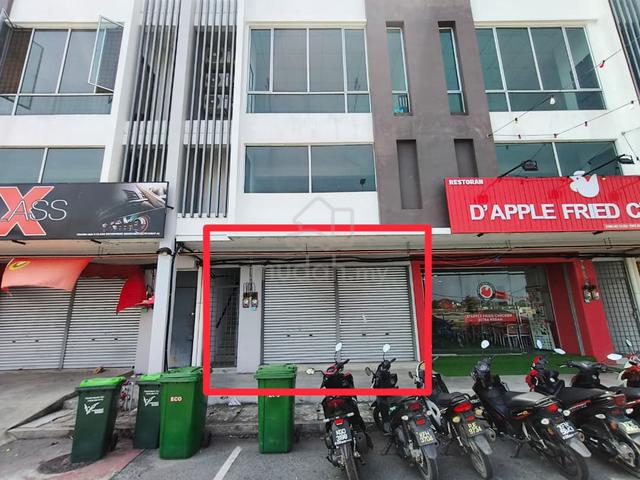 Kedai ground floor menghadap Jalan Kodiang 1