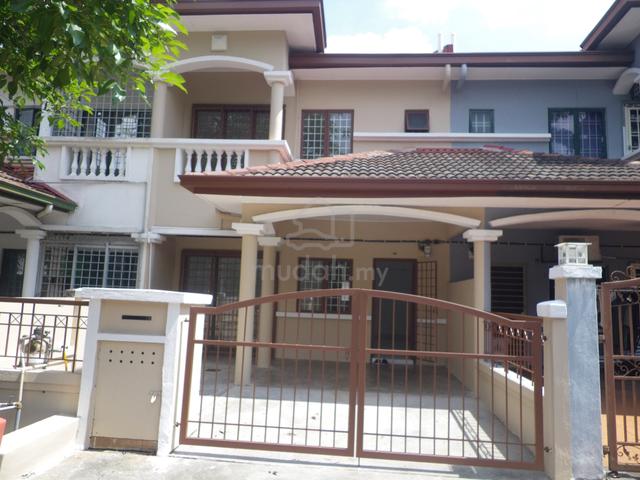 Selangor Taman Puchong Prima 2-sty Intermediate House For Rent 1
