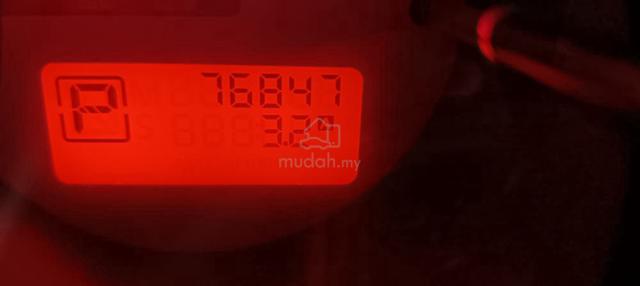 2011 Nissan LATIO 1.8 SPORT CLASSIC/COMFORT MC (A) - 5