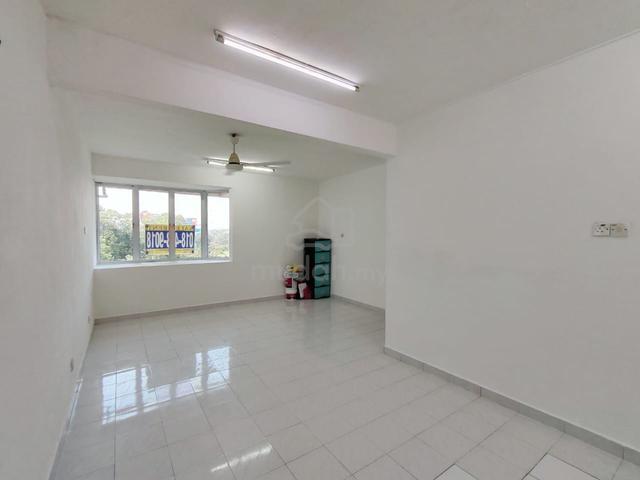 Desa Cemara 1