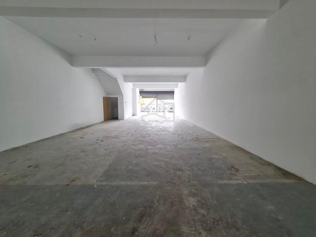 2 storey shoplot ground floor for rent bandar botanic Klang sewa kedai 1