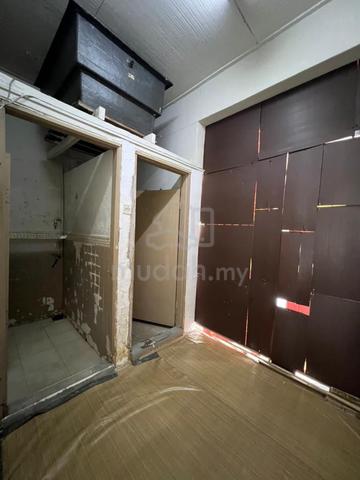 Single Storey House 3Bedrooms Unfurnish @ Taman Desa skudai 1