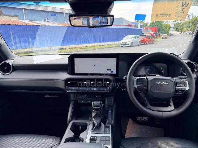 Toyota LANDCRUISER 2.7 250 VX (A) VERY LOW MILLAGE - 5