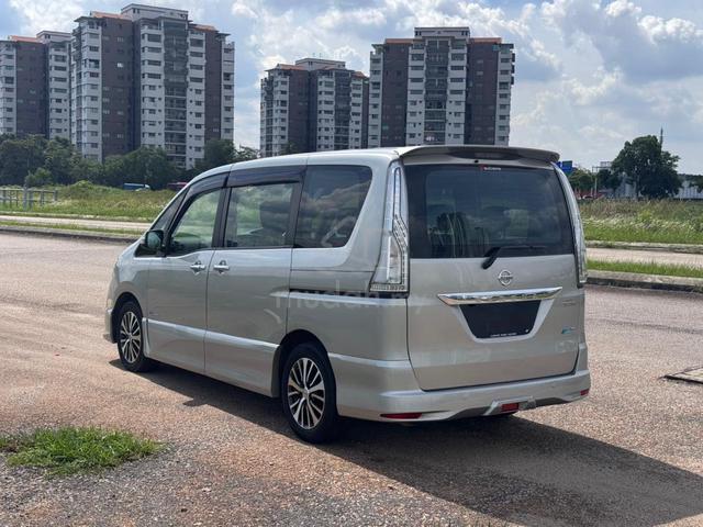LOW KM 2017 Nissan SERENA 2.0 S-HYBRID HIGHWAYSTAR - 4