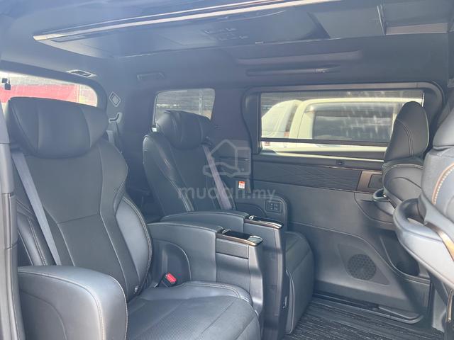 MERDEKA SALES 7000KM 2025 Toyota ALPHARD 2.5 Z (A) - 4