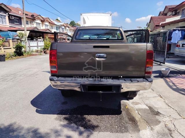 2010 Toyota HILUX 2.5 G MY05 KUN25R FACELIFT (A) - 4