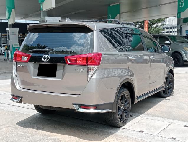 Toyota INNOVA 2.0 X (A) 7 SEATHER -FULL BODYKIT - 2