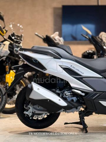 SYM CRUISYM 400 xmax forza adv - photo 40 of 42
