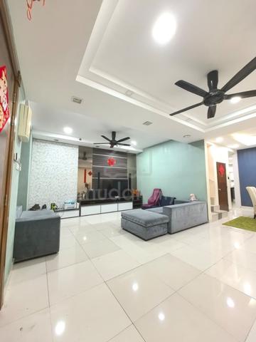 2.5 Storey, 22x70, renovated Batu belah Taman bunga melor klang. 1