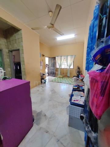 End Lot Single Storey Semi D Cluster, Jalan Murai Pantai Sepang Putra 2