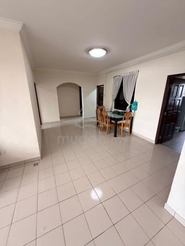 Putri Indah Condominium 1