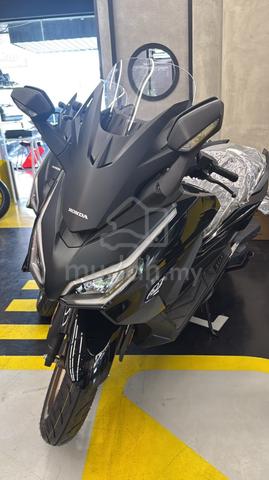 Honda NSS 250 Forza 250 - photo 2 of 4