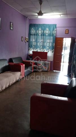House for sale in Taman Merak,Simpang Ampat 1