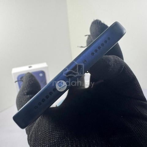 iPhone 17 Pro Max 256GB Deep Blue - photo 6 of 6