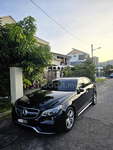 Mercedes Benz E300 3.0 V6 (Not Hybrid) - 2