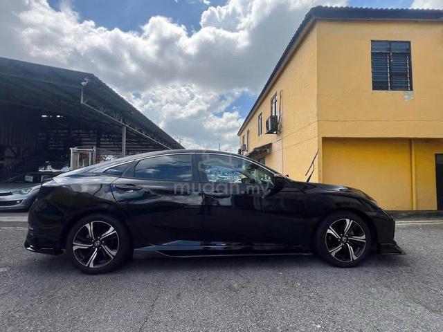 2018 Honda CIVIC 1.5 TC-PREMIUM (A)CarbonSteering - 5