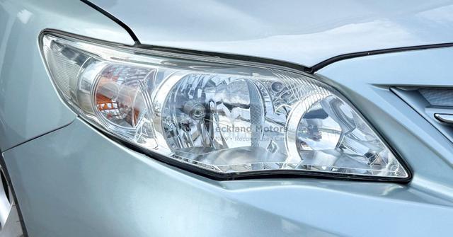 2012 Toyota Corolla Altis 1.8 G One Owner 93k KM - 3
