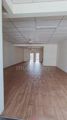 First Floor Shoplot @ Taman Kluang Indah, Kluang For Rent 1