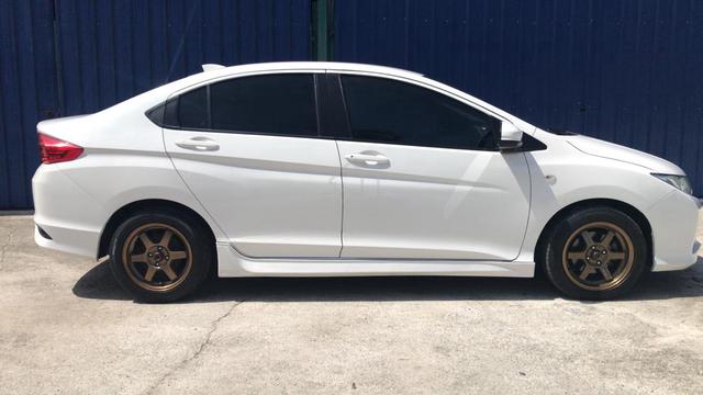2017 Honda CITY 1.5 S+ (loan kedai) - 4