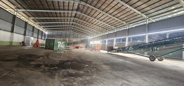 DEMAK LAUT WAREHOUSE FOR RENT At SEJINGKAT BINTAWA KUCHING 1