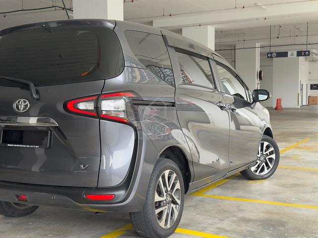 Toyota SIENTA 1.5 V (A) POWER DOOR / ORI CONDITION - 2