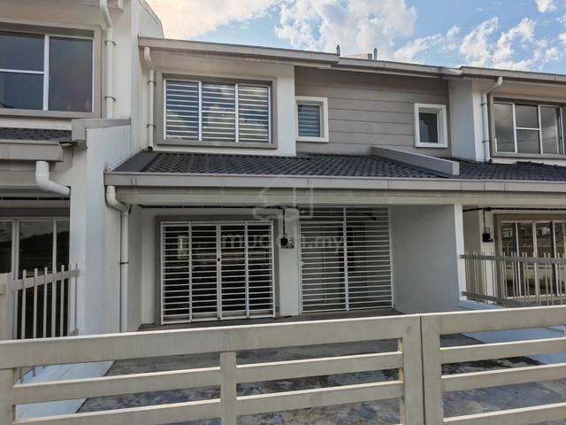 D'Laman Kundang Double Storey Terrace (Intermediate Unit) 1