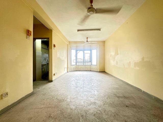 Bayview Court Apartments 1
