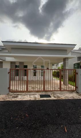 Rumah Berkembar Setingkat (Plot 5) di Guar Chempedak 1
