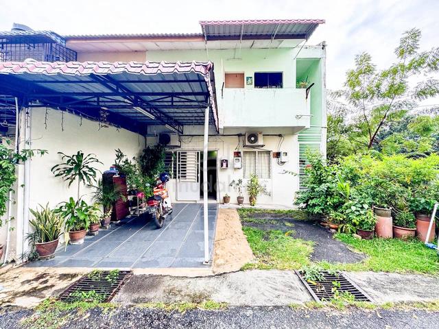 CORNERMurah! Corner LOT Townhouse Taman Laksamana Permai, Batu Caves 1