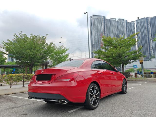 2015 Mercedes Benz CLA200 (CBU) 1.6 (A) - 2