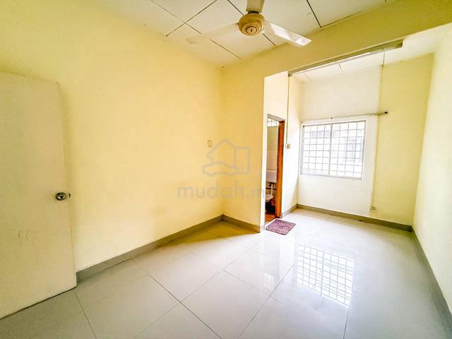 OPEN FACING ✅ Double Storey SS7 KELANA JAYA 5