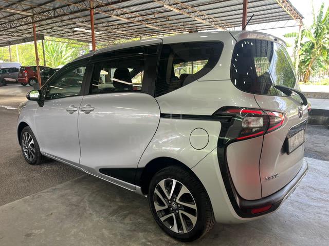2017 Toyota SIENTA 1.5 (A) V MPV 2 POWER DOOR - 4